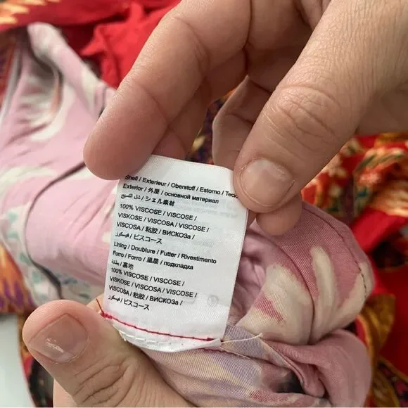 FARM Rio Jumpsuit Women Small Red Wonderful Deep V-Neck toucans Crop Ajustable - Picture 9 of 12